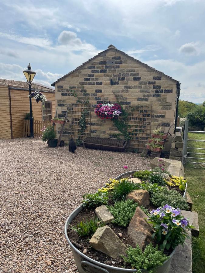 The Stables At Lower Carr Barn